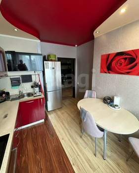 3-к квартира, вторичка, 71м2, 20/23 этаж