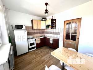 3-к квартира, вторичка, 77м2, 8/10 этаж