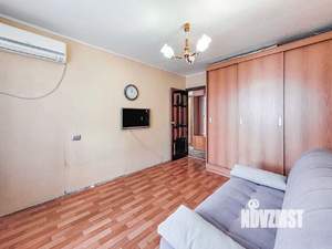 2-к квартира, вторичка, 50м2, 8/9 этаж