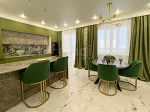 3-к квартира, вторичка, 130м2, 12/19 этаж