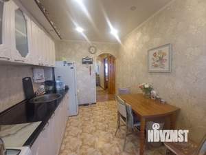 2-к квартира, вторичка, 56м2, 9/9 этаж