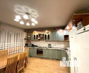 3-к квартира, вторичка, 127м2, 2/10 этаж