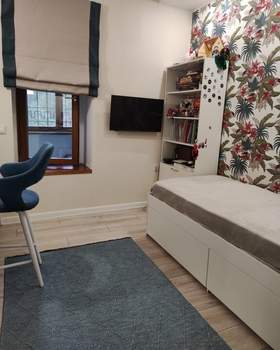 2-к квартира, вторичка, 77м2, 1/5 этаж