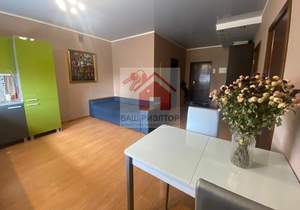2-к квартира, вторичка, 62м2, 7/17 этаж