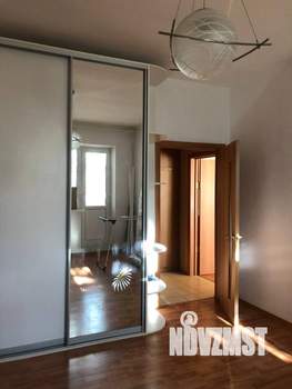 2-к квартира, вторичка, 65м2, 1/9 этаж