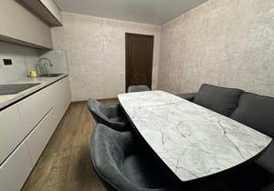 2-к квартира, вторичка, 75м2, 9/10 этаж