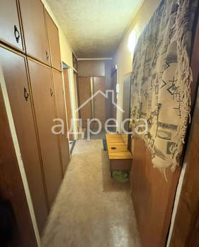 2-к квартира, вторичка, 43м2, 1/5 этаж