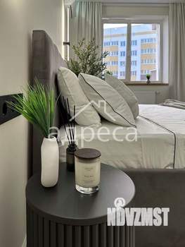 2-к квартира, вторичка, 63м2, 23/27 этаж