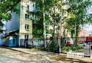 2-к квартира, вторичка, 61м2, 1/6 этаж