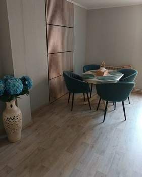 4-к квартира, вторичка, 100м2, 2/2 этаж