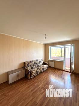3-к квартира, вторичка, 60м2, 9/9 этаж