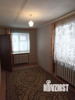 2-к квартира, вторичка, 43м2, 1/4 этаж