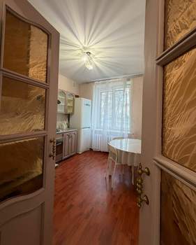 3-к квартира, вторичка, 74м2, 1/5 этаж