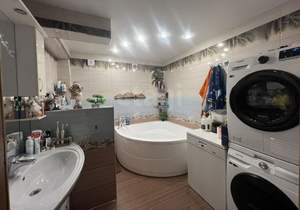 3-к квартира, вторичка, 79м2, 7/9 этаж