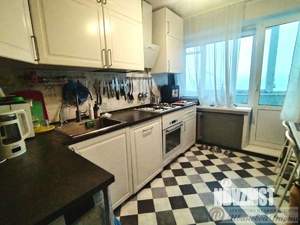 3-к квартира, вторичка, 80м2, 10/12 этаж