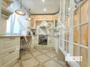 3-к квартира, вторичка, 74м2, 3/5 этаж