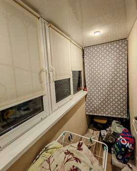 2-к квартира, вторичка, 52м2, 1/9 этаж