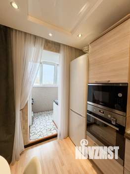 2-к квартира, вторичка, 64м2, 7/18 этаж