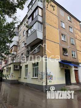 2-к квартира, вторичка, 43м2, 3/5 этаж