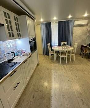 3-к квартира, вторичка, 80м2, 2/15 этаж