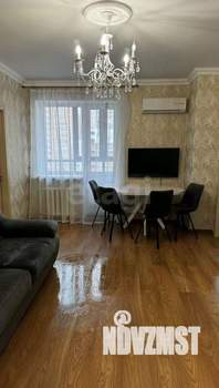3-к квартира, вторичка, 70м2, 10/19 этаж