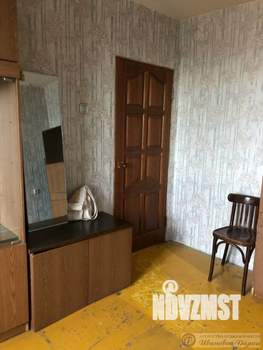 3-к квартира, вторичка, 54м2, 8/9 этаж
