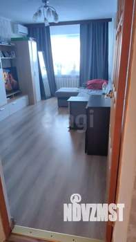 2-к квартира, вторичка, 49м2, 1/5 этаж