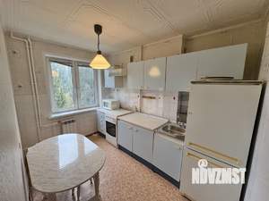 3-к квартира, вторичка, 61м2, 7/9 этаж