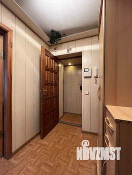 3-к квартира, вторичка, 61м2, 6/9 этаж
