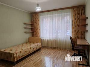 3-к квартира, вторичка, 85м2, 1/9 этаж