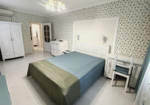 4-к квартира, вторичка, 83м2, 1/9 этаж