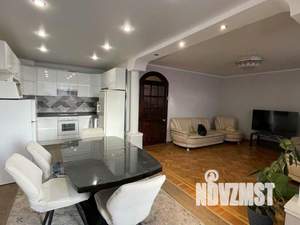 3-к квартира, вторичка, 109м2, 5/6 этаж