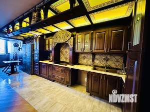 4-к квартира, вторичка, 151м2, 3/10 этаж