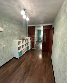 3-к квартира, вторичка, 63м2, 5/5 этаж