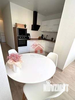 2-к квартира, вторичка, 61м2, 10/17 этаж
