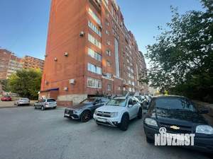 3-к квартира, вторичка, 95м2, 1/10 этаж