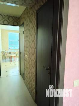 2-к квартира, вторичка, 56м2, 1/3 этаж