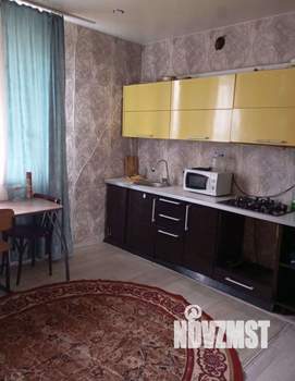 3-к квартира, вторичка, 68м2, 1/4 этаж