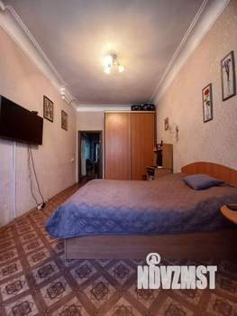 2-к квартира, вторичка, 64м2, 1/3 этаж