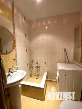 4-к квартира, вторичка, 121м2, 4/8 этаж