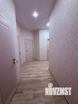 2-к квартира, вторичка, 57м2, 1/25 этаж