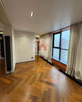 4-к квартира, вторичка, 139м2, 16/24 этаж