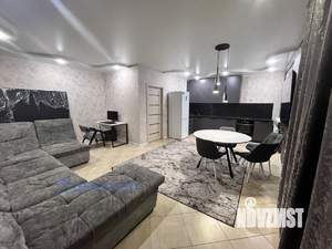 2-к квартира, вторичка, 65м2, 1/18 этаж