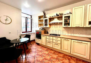4-к квартира, вторичка, 150м2, 7/11 этаж