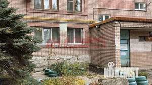 4-к квартира, вторичка, 78м2, 1/9 этаж