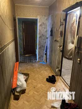 2-к квартира, вторичка, 57м2, 1/10 этаж