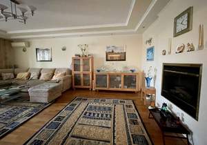 2-к квартира, вторичка, 95м2, 8/10 этаж