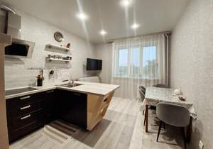 2-к квартира, вторичка, 70м2, 8/16 этаж