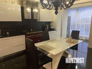 3-к квартира, вторичка, 112м2, 8/9 этаж