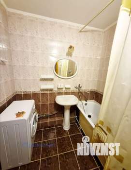 2-к квартира, вторичка, 64м2, 9/10 этаж